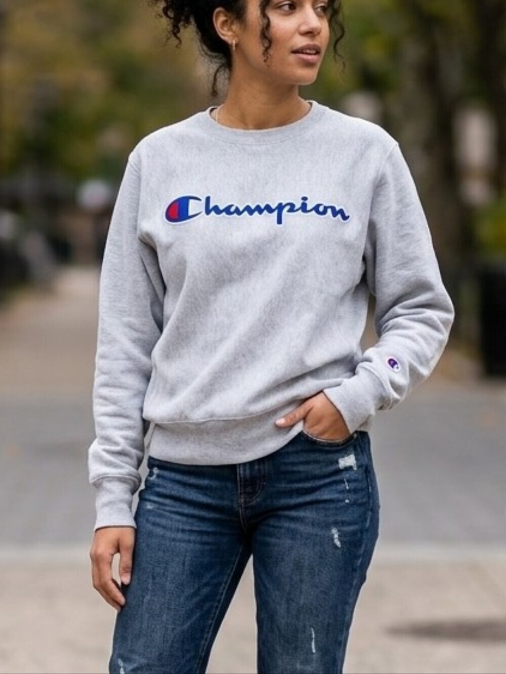 Champion Gray Crewneck Sweatshirt Women's XS Logo Pullover Athletic Streetwear